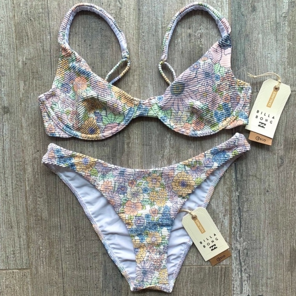 🔥🔥BILLABONG - SUNDANCE RUBY UNDERWIRE HIKE BIKINI SET🔥🔥 - Picture 3 of 9